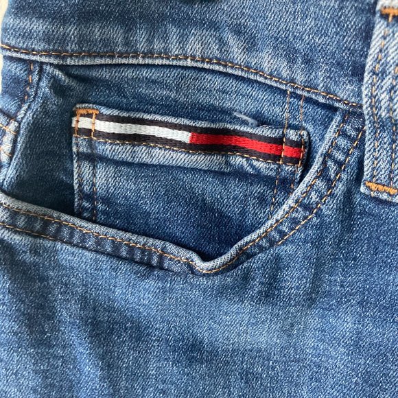 TOMMY HILFIGER 90s High Rise Curve Jeans with print 14 - Picture 7 of 16